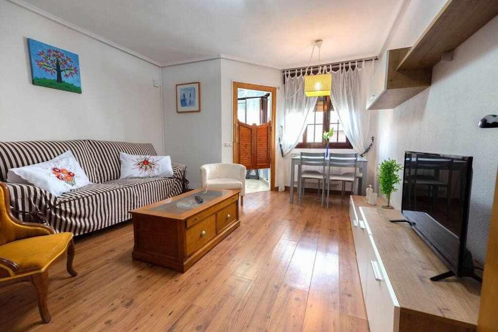 El Apartamentin De Lastres Exterior photo
